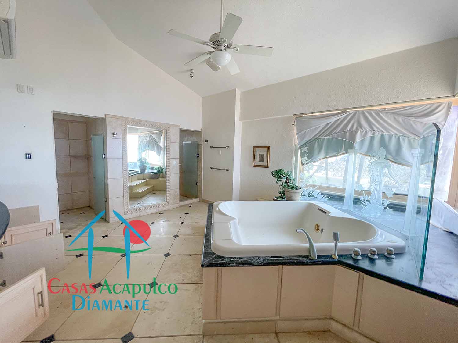 Tres Vidas Villa Universal - Sala familiar 9